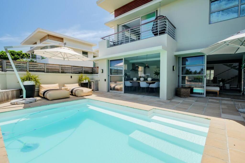 Villa Apostles Pillow Cape Town